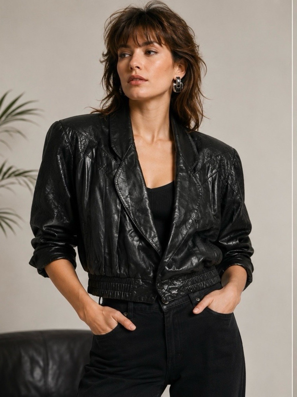 Vintage Global Identity GIII 80s Leather Jacket
Black with Shoulder Pads
Size L